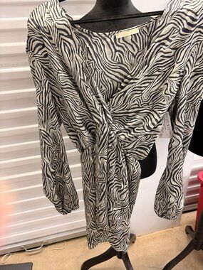 Women's Small zebra print wrap mini dress